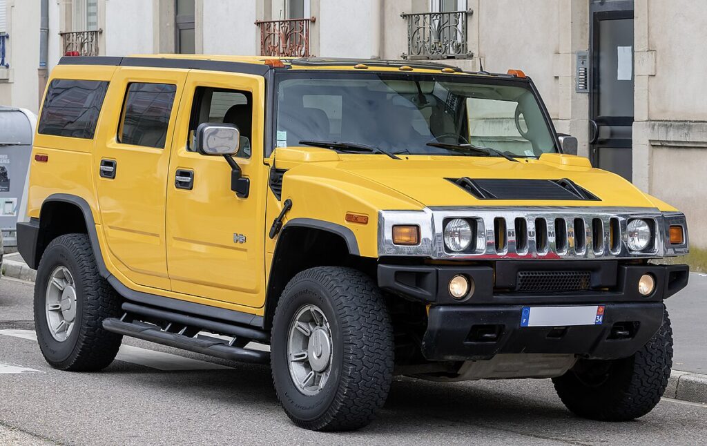 Hummer_H2_(52891415542)_(cropped)