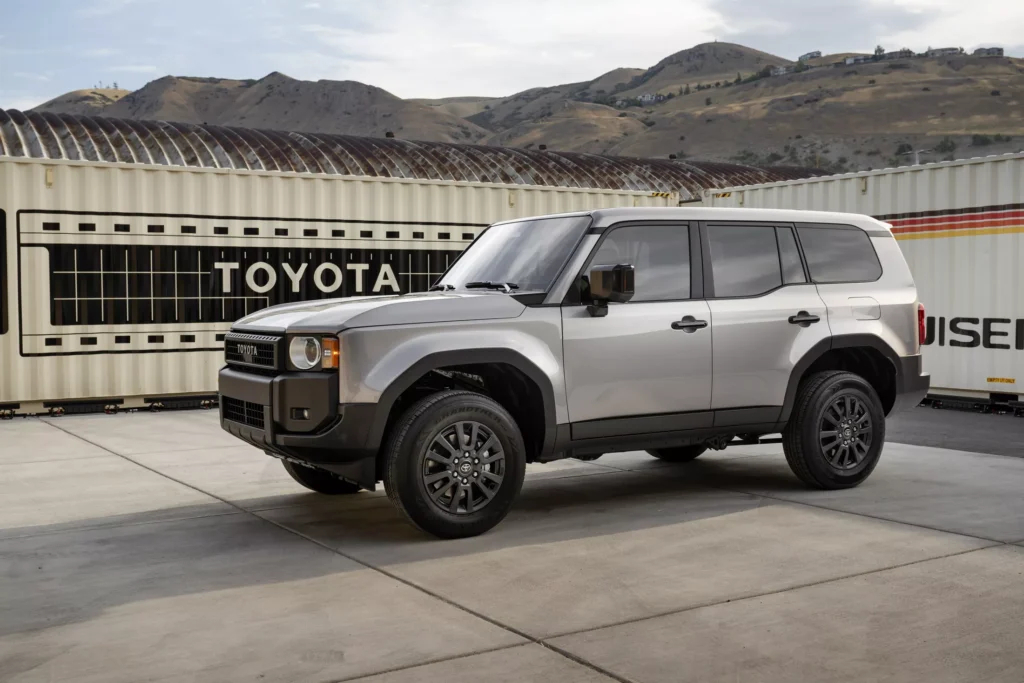 Toyota Land Cruiser Commercial